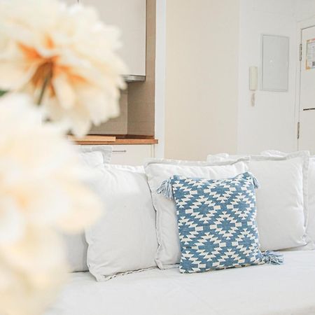 Charming Apt In The Center - 10M Walk Isla Magica إشبيلية المظهر الخارجي الصورة